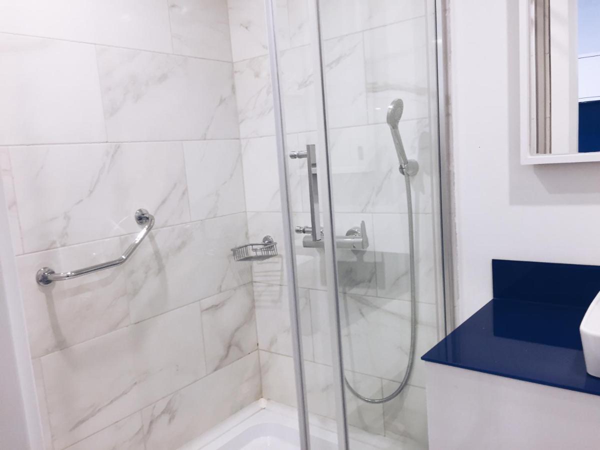 Orbi City Apartment Батуми Екстериор снимка